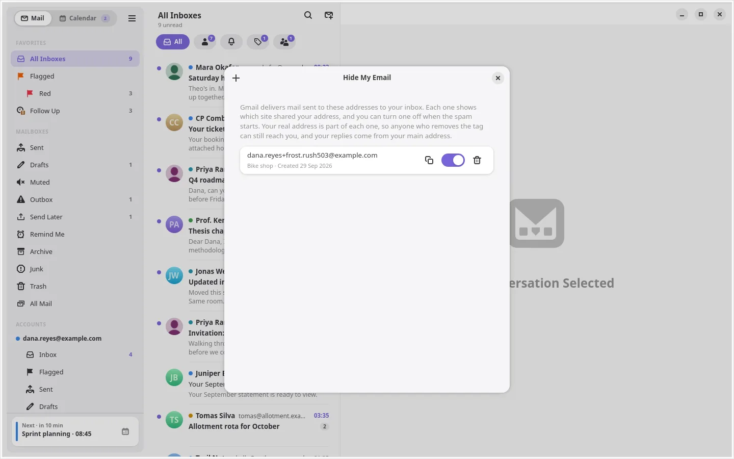 The Hide My Email dialog, with one address for a bike shop and its switch turned on.